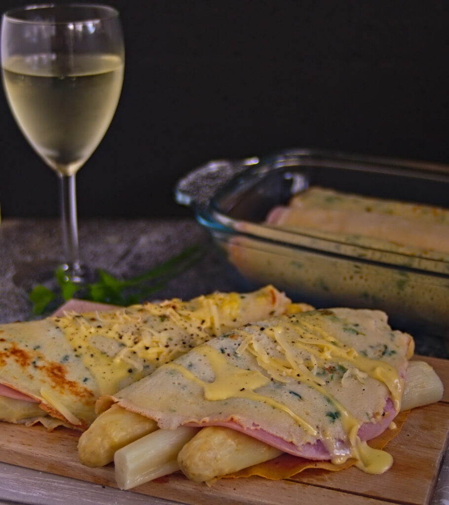 Überbackene Spargel-Pfannkuchen - ein delikates Schlemmergericht ...