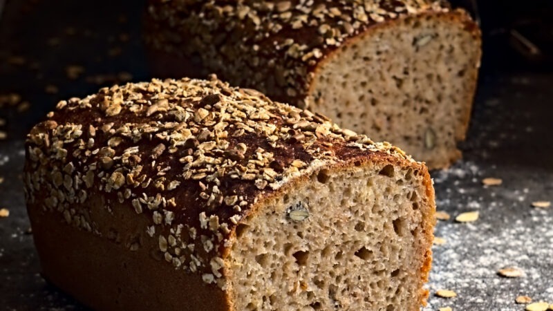 kerniges Haferflocken-Brot – mit & ohne Sauerteig!
