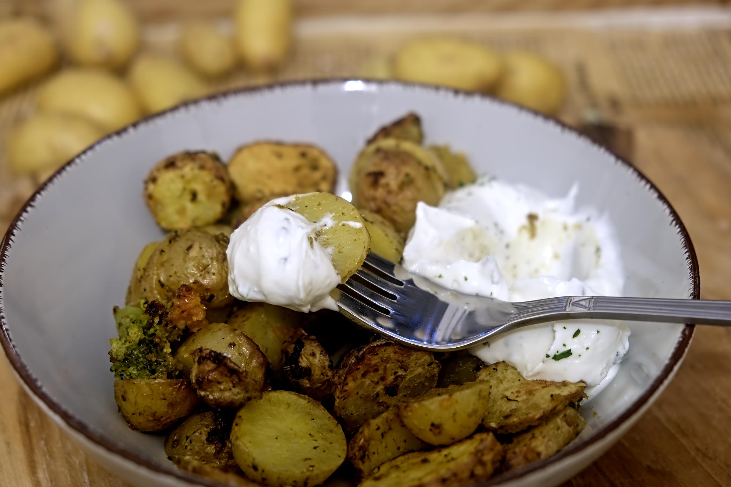 Kartoffeln mit Gemüse im Airfryer: Knusprig, gesund und einfach lecker