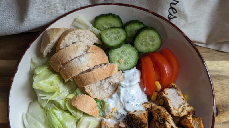 Chicken Salad Bowl-so einfach & lecker!
