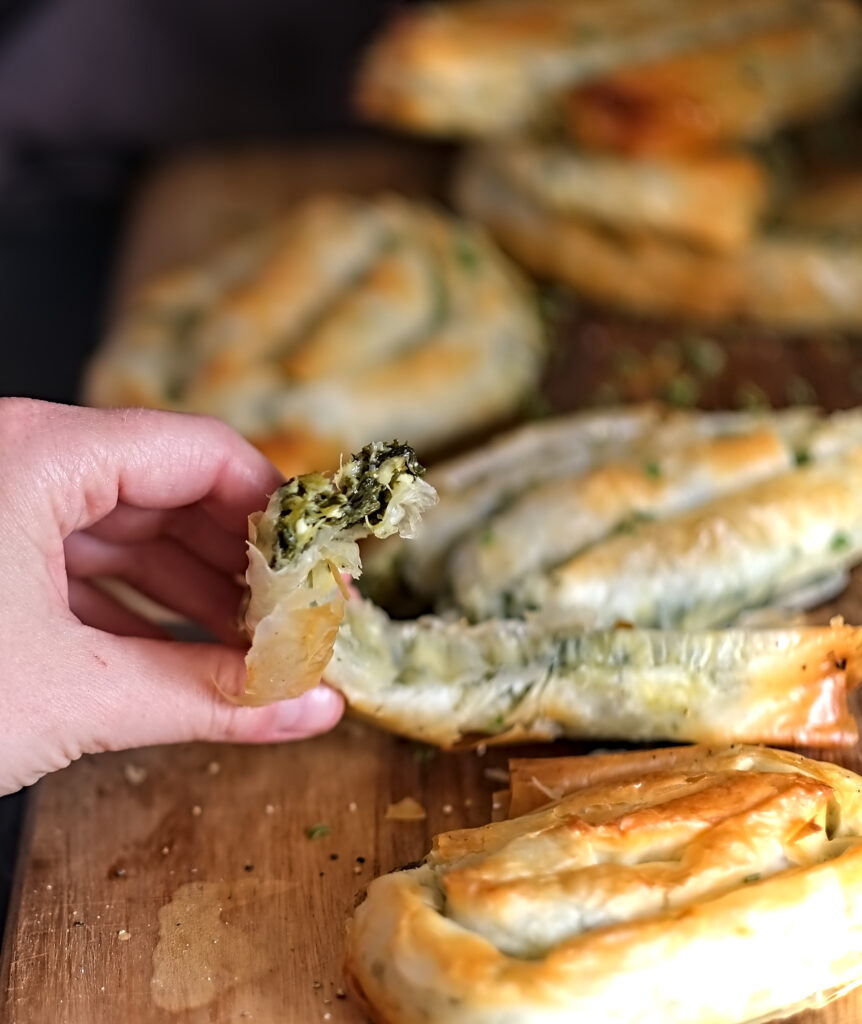 burek mit Spinat und Feta gefüllt