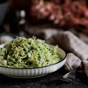 Spitzkohl-Gurken-Salat – mit viel Dill!