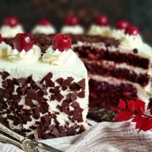 Schwarzwälder Kirschtorte Rezept: Einfach, schnell & gelingsicher